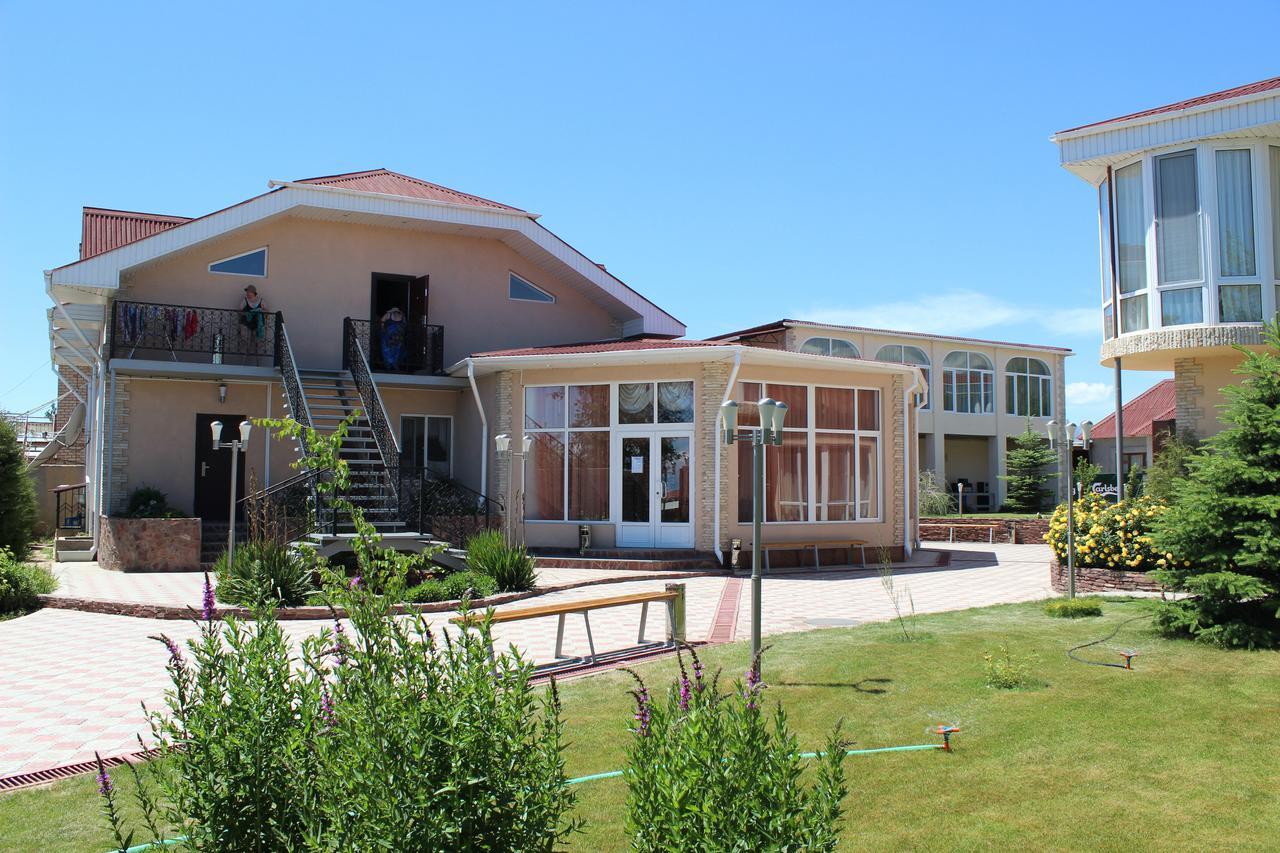 Zlata Inn Tamchy Esterno foto