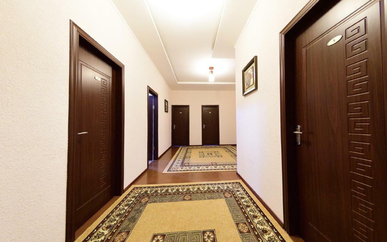 Zlata Inn Tamchy Esterno foto