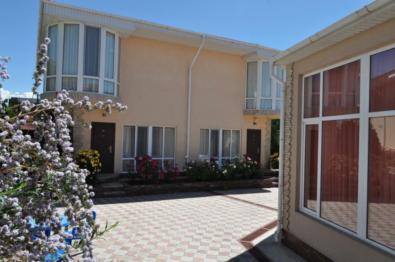 Zlata Inn Tamchy Esterno foto