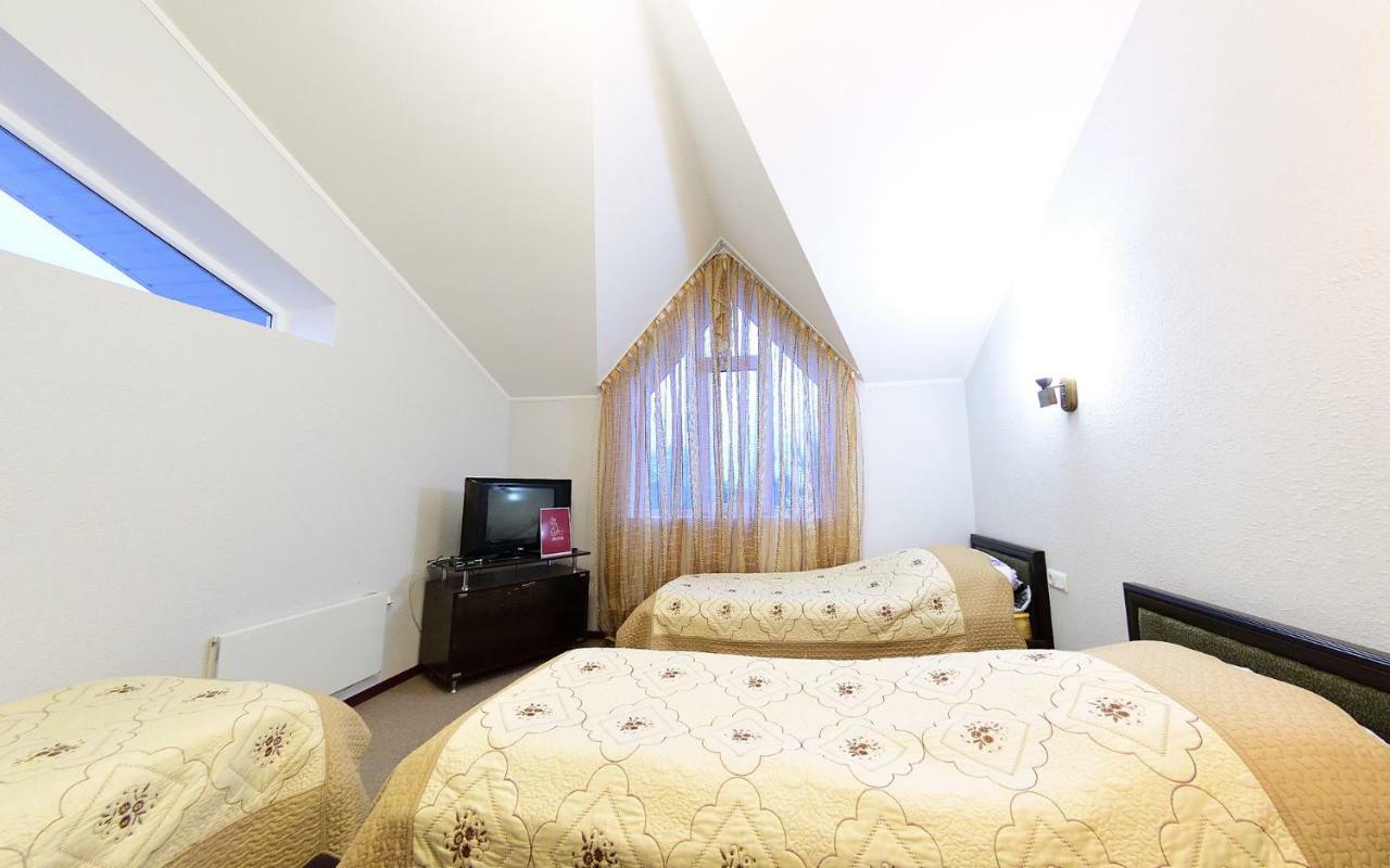 Zlata Inn Tamchy Esterno foto