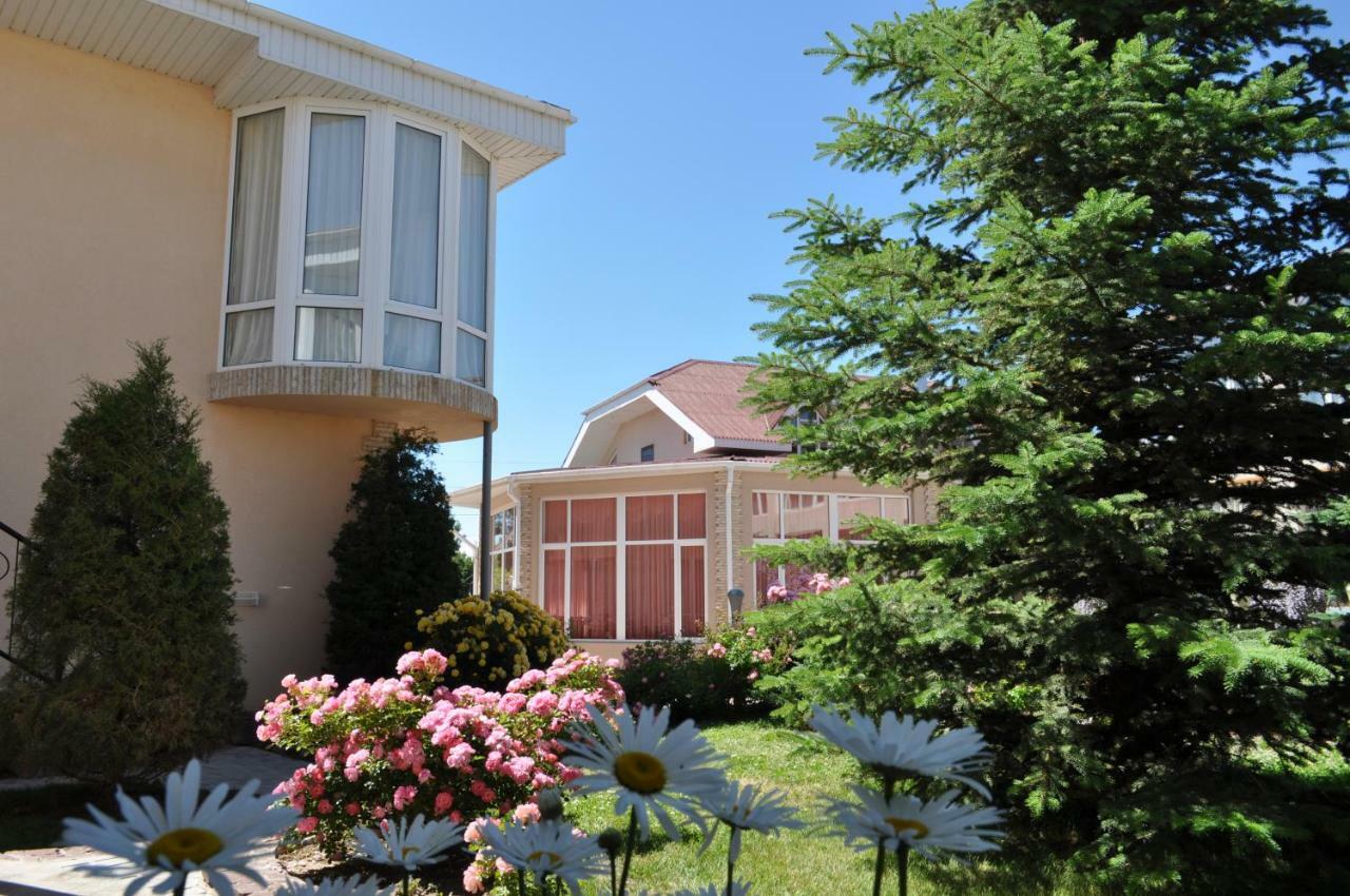 Zlata Inn Tamchy Esterno foto