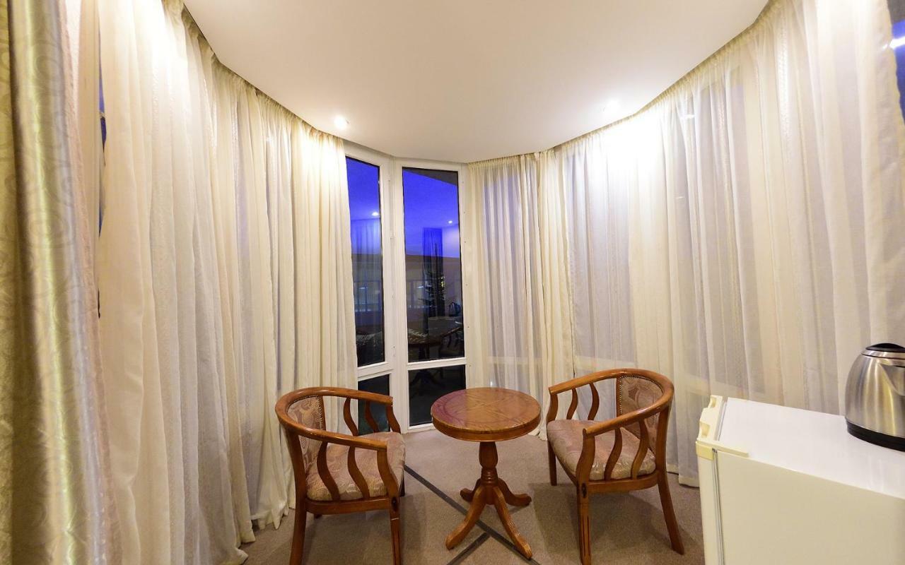 Zlata Inn Tamchy Esterno foto