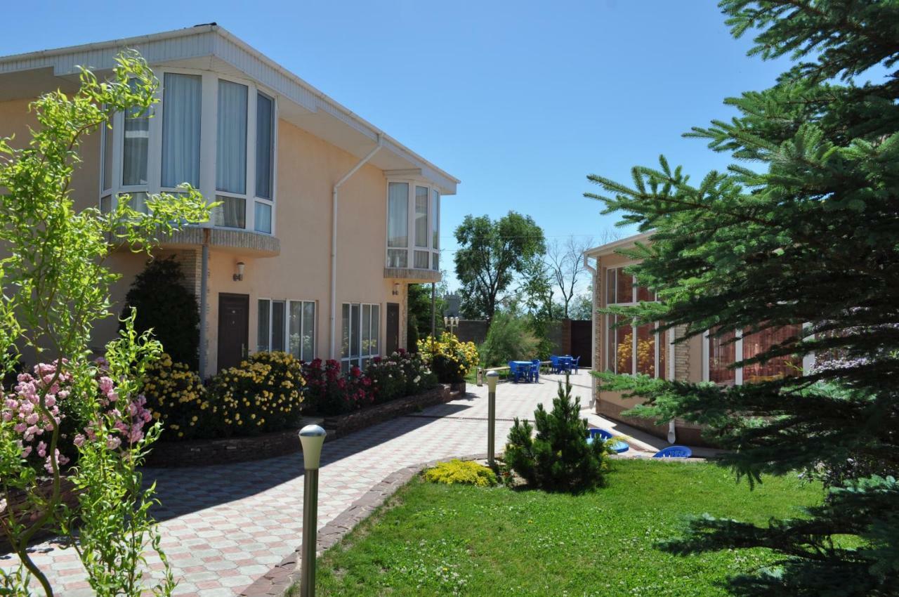 Zlata Inn Tamchy Esterno foto