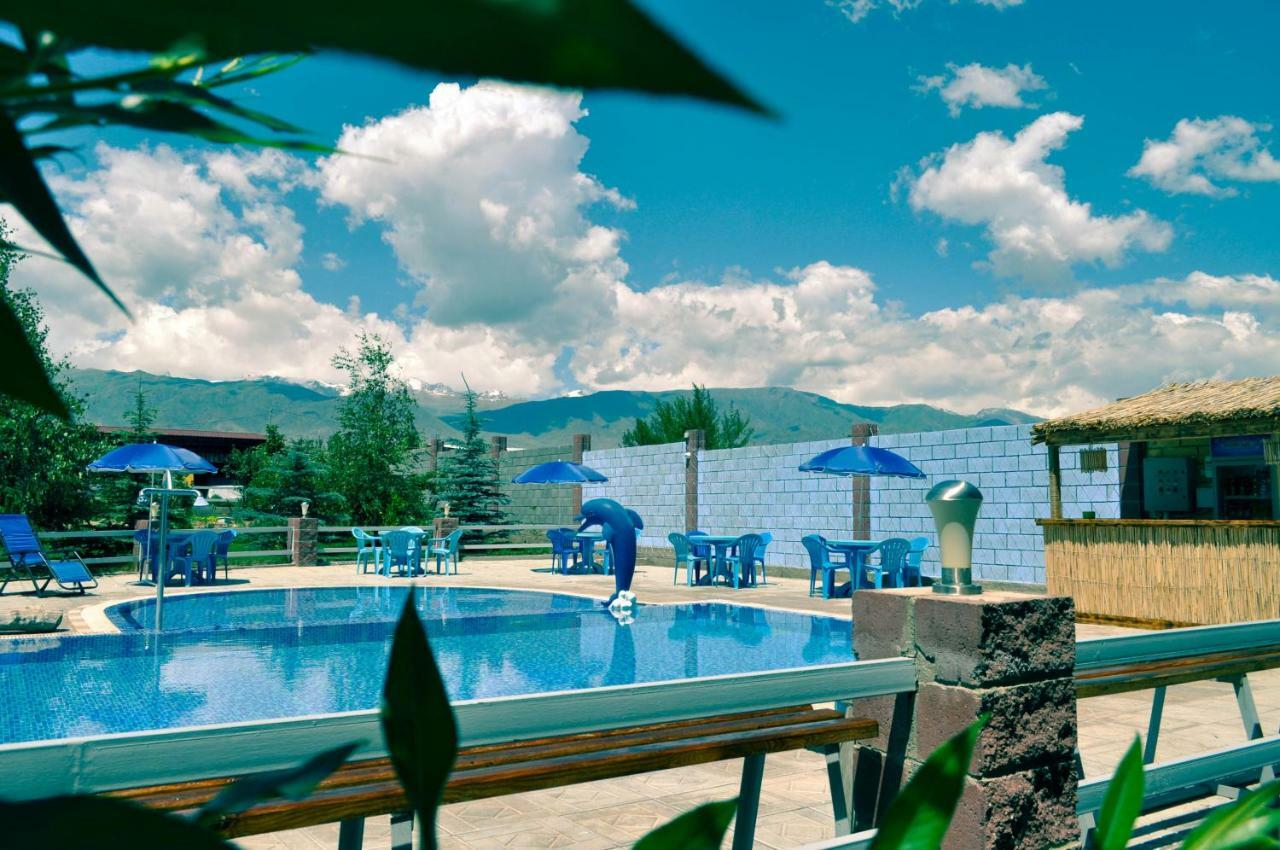 Zlata Inn Tamchy Esterno foto